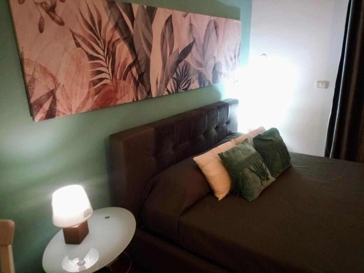Centro Storico Suites 지오비나조 외부 사진
