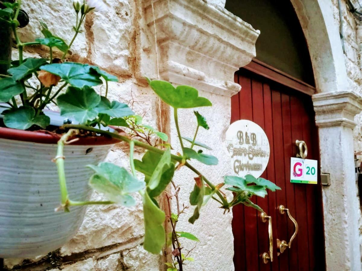 Centro Storico Suites 지오비나조 외부 사진